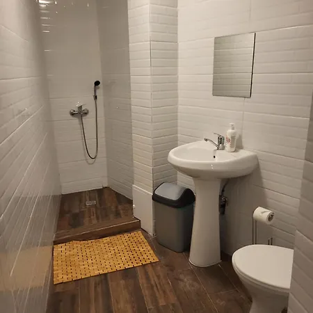 Leonida 24you Hostel Bucharest